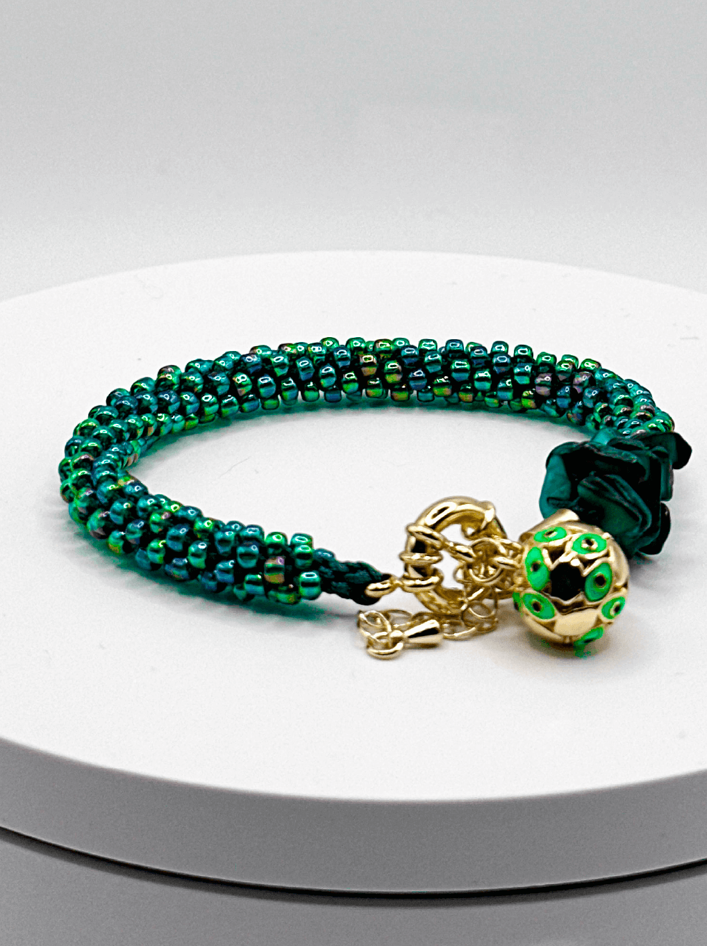 Brazalete Euphoria Kumihimo – Hecho a Mano