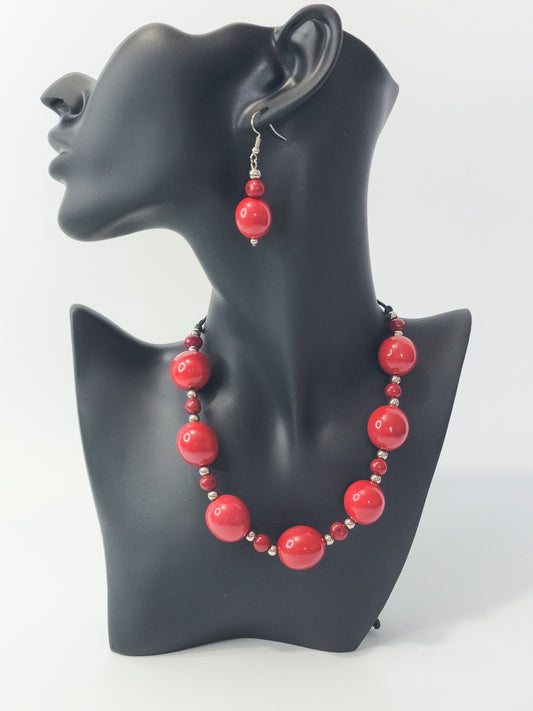Passion Beads Tagua Necklace and Earrings Set